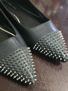 Design Concept Studio Black Studded Pointed Toe Women's Flats